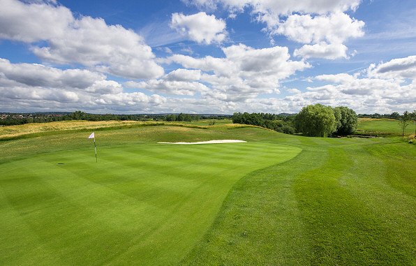  London 9-hole championship